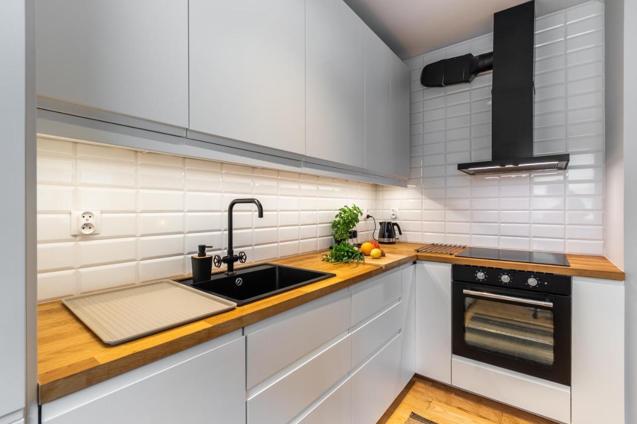 Komfortowy Apartament Z Parkingiem Wrocław Eksteriør bilde
